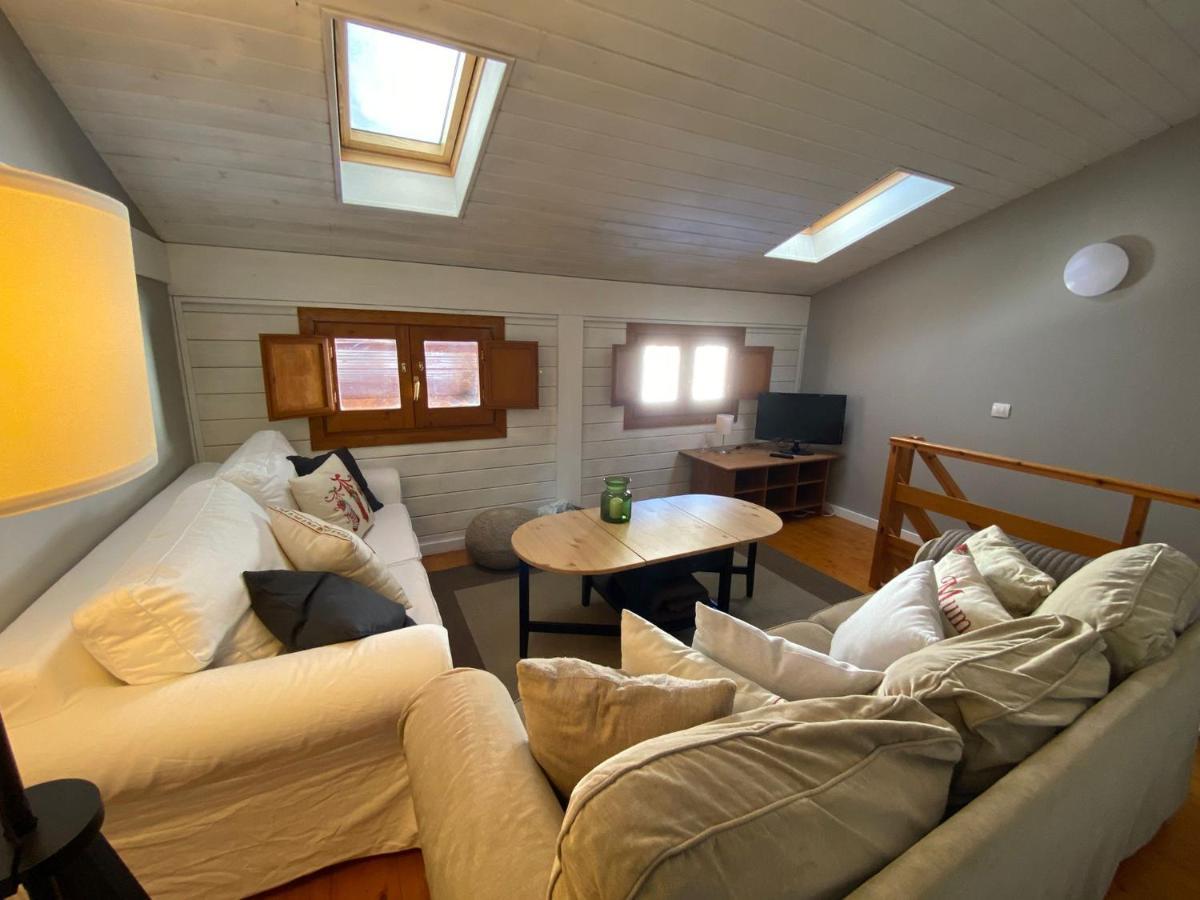Acogedora Buardilla Duplex 6 Pax Apartment อินเกลส ภายนอก รูปภาพ